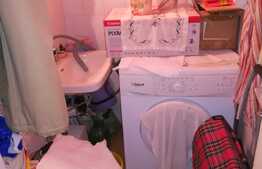 Apartament 3 camere, 64 mp, decomandat, zona strazii Louis Pasteur