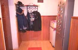 Apartament 3 camere, 64 mp, decomandat, zona strazii Louis Pasteur