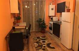 Garsoniera decomandata, 32 mp, parcare, zona strazii Eroilor!