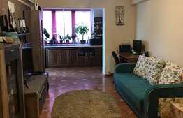 De inchiriat 3 camere, 70 mp, loc de parcare, zona strazii Porii!