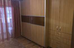 Apartament 2 camere, 53 mp, decomandat, parcare, zona strazii Sesul de Sus