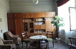 Apartament de vanzare in centru, 2 camere, zona Piata Cipariu!