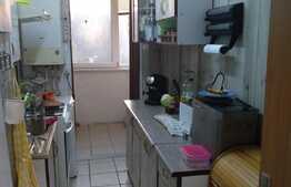Apartament 4 camere, 70 mp, decomandat, etaj intermediar, zona Nora