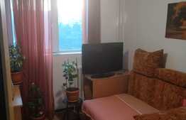 Apartament 4 camere, 70 mp, decomandat, etaj intermediar, zona Nora