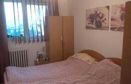Apartament 4 camere, 70 mp, decomandat, etaj intermediar, zona Nora