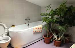 Apartament 3 camere, 112 mp, scara interioara, parcare, zona strazii Stejarului