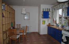 Casa unifamiliala, 250 mp utili, teren de 830 mp, zona Stadionului CFR