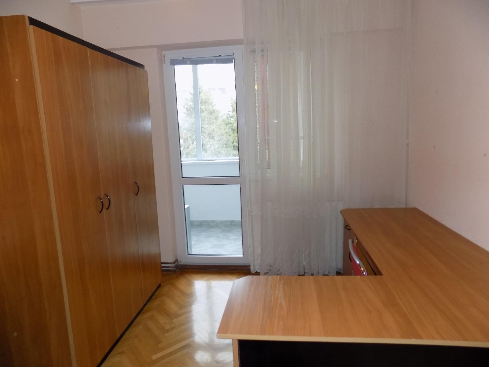 Apartament de închiriat 4 camere Manastur - 35395AI | BLITZ Cluj-Napoca | Poza9