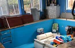 Casa individuala de vanzare, 220 mp utili, teren 650 mp, zona de case!