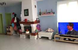 Casa individuala de vanzare, 220 mp utili, teren 650 mp, zona de case!