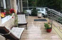 Casa individuala de vanzare, 220 mp utili, teren 650 mp, zona de case!