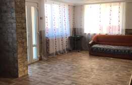 Casa 200 mp, 4 camere, 1000 mp teren, prima inchiriere, zona Valea Chintaului