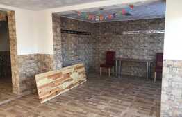 Casa 200 mp, 4 camere, 1000 mp teren, prima inchiriere, zona Valea Chintaului