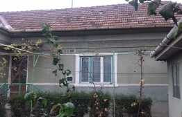 Casa individuala 73 mp, teren 180 mp, front 14 ml, zona de case!