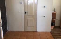 Apartament 2 camere, etaj intermediar, decomandat, zona Casa Radio