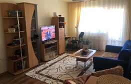 Apartament 2 camere, etaj intermediar, decomandat, zona Casa Radio