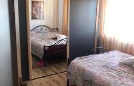 Apartament 2 camere, etaj intermediar, decomandat, zona Casa Radio