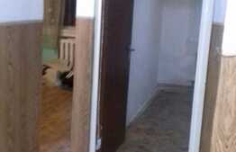 Apartament 3 camere, 63 mp, decomandat, zona Spitalul de Recuperare