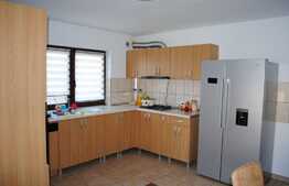 Casa 246 mp cu teren de 1025 mp, in Feleacu!