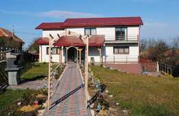 Casa 246 mp cu teren de 1025 mp, in Feleacu!