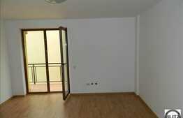 1 camera 34 mp cu balcon, finisat, in zona strazii Maramuresului