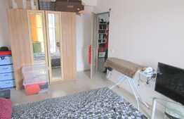 Apartament cu 1 camera, decomandat, 40 mp, zona VIVO !