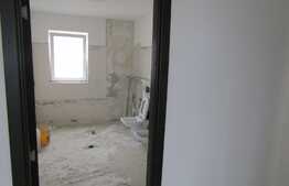 OPORTUNITATE!! Apartament spatios si primitor,3 camere, 110 mp, terasa 40 mp, zona Vivo!