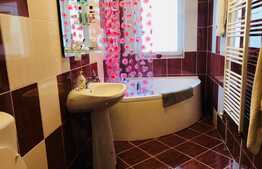 Apartament 2 camere, 55 mp, zona strazii Florilor!