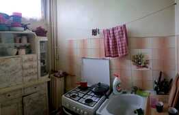 Garsoniera , 28 de mp , zona Mercur 