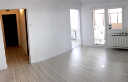 Garsoniera de vanzare, 26 mp, balcon, boxa subsol, Zona Golden Tulip