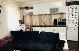 Apartament 3 camere, 64 mp, gradina 92 mp, zona strazii Eroilor