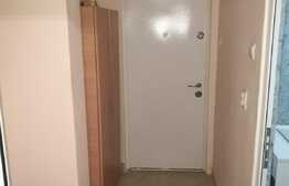 De vanzare garsoniera, 26 mp, etaj intermediar, zona Nora