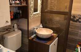 Apartament 3 camere, 54 mp, modern mobilat, zona strazii Teilor!