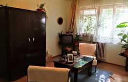 Apartament 3 camere, decomandat, 50 mp,  zona Pietei Flora