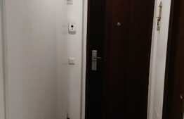 De vanzare apartament 3 camere, 54 mp, balcon, parcare, zona Bisericii Ortodoxe