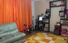 Apartament 2 camere, 64 mp, decomandat, parcare, zona strazii Stejarului