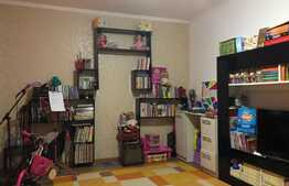 Apartament 2 camere, 64 mp, decomandat, parcare, zona strazii Stejarului