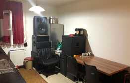 Apartament 2 camere, 64 mp, decomandat, parcare, zona strazii Stejarului