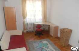 Apartament decomandat in zona centrala!