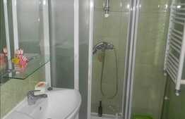 Apartament decomandat in zona centrala!