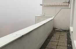 Apartament 3 camere, 85 mp, terasa 30 mp, parcare, zona Centrala