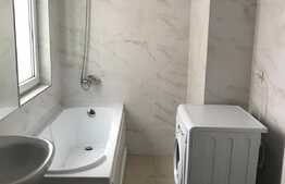 Apartament 3 camere, 85 mp, terasa 30 mp, parcare, zona Centrala