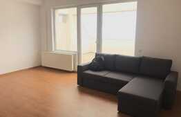 Apartament 3 camere, 85 mp, terasa 30 mp, parcare, zona Centrala