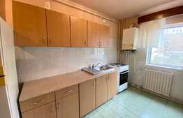 Apartament cu 2 camere, decomandat , 55 mp , zona strazii Scortarilor