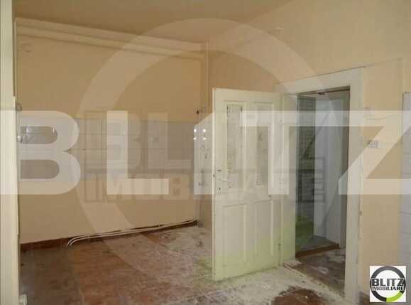 Casa de vânzare 8 camere Gruia - 35625CV | BLITZ Cluj-Napoca | Poza2