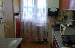 Apartament 4 camere, decomandat, 78 mp, etaj intermediar, parcare, boxa, zona strazii Clabucet