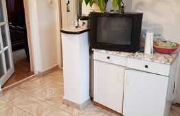 Apartament 2 camere, 56 mp, decomandat, zona strazii Calea Turzii