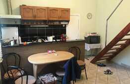 Casa 4 camere, 100 mp, parcare, renovata recent, zona strazii Paris