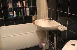Casa 4 camere, 100 mp, parcare, renovata recent, zona strazii Paris