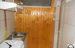 Vanzare apartament in imobil tip casa, ideal pentru investitie